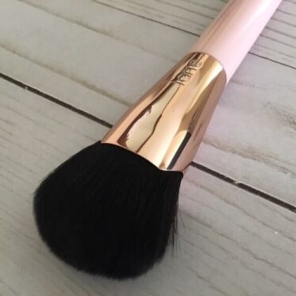 tarte Other - tarte Cosmetics BUFF & BRONZE FACE BRUSH - BRAND NEW Pretty Pink!